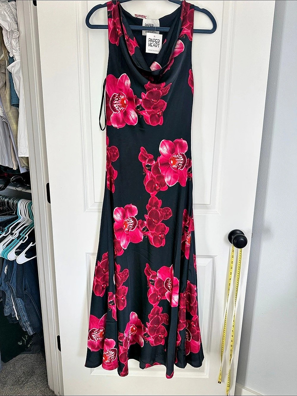 Paper Heart Pink Orchid Floral Cowl Neck Maxi Dress Black & Pink Small